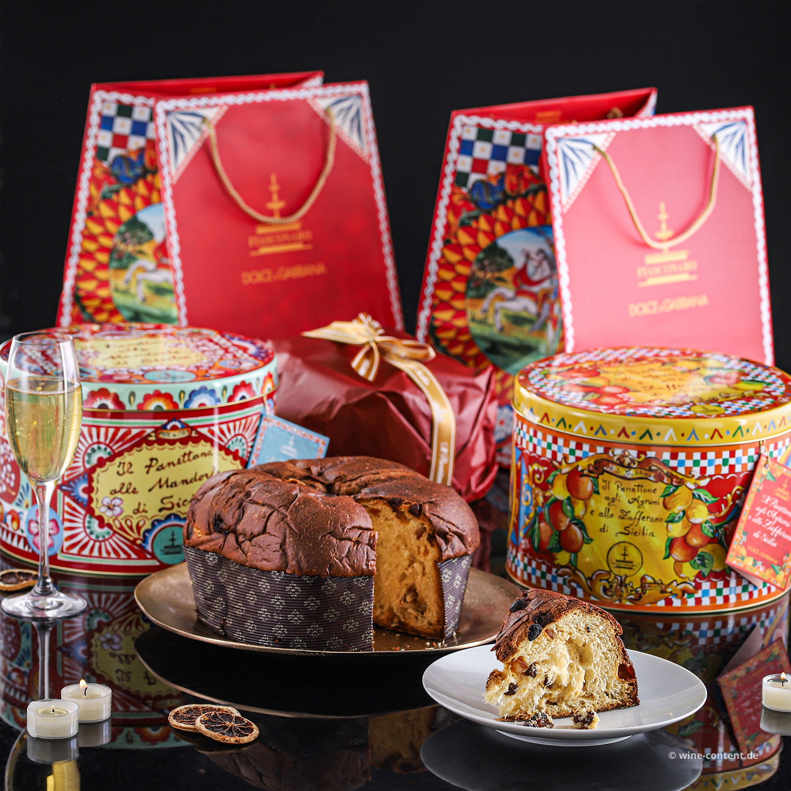 1x Panettone mit sizilianischen Mandeln & 1x mit Zitrusfrüchten und Safran Dolce & Gabbana 1x Panettone mit sizilianischen Mandeln & 1x mit Zitrusfrüchten und Safran Dolce & Gabbana