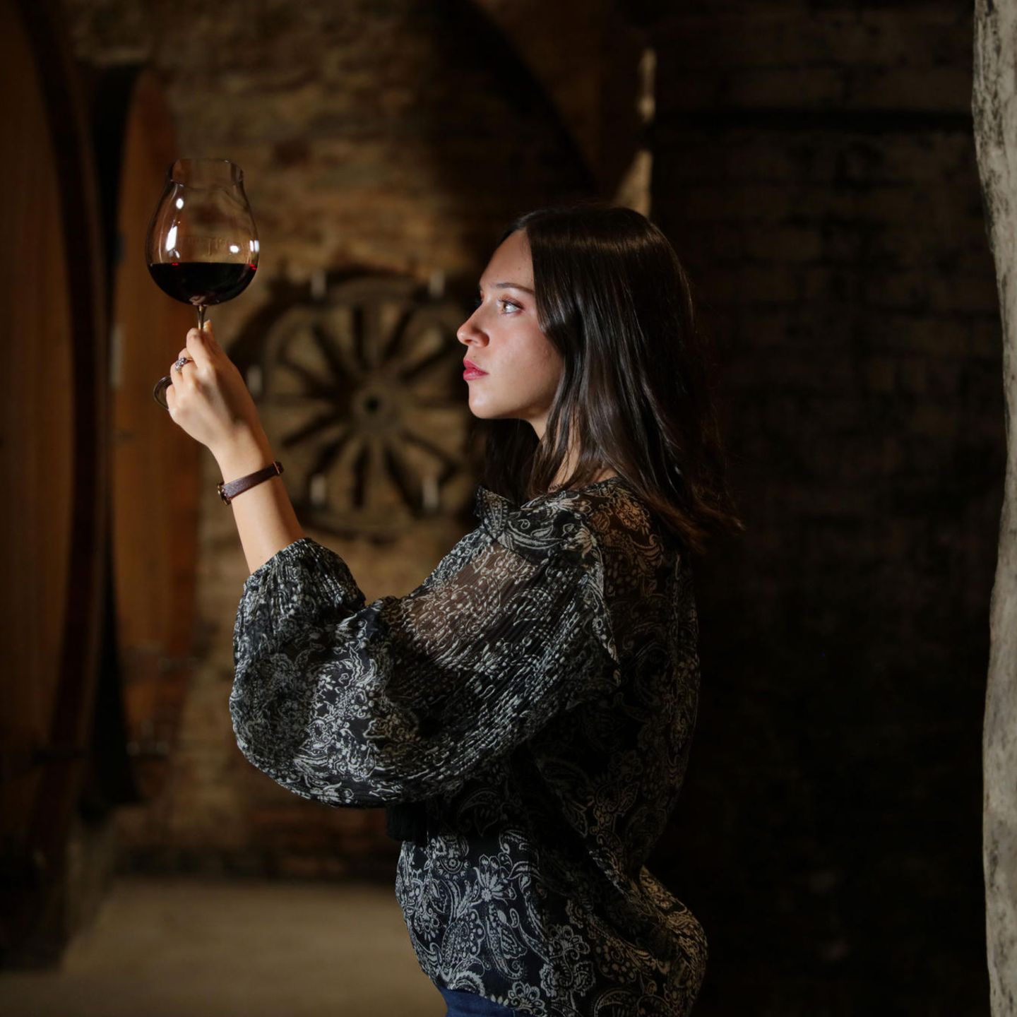 6er-Holzkiste Barolo 2020 Ornato
